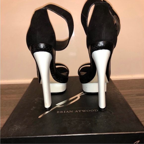 Brian Atwood Sandals! - Picture 4 of 5